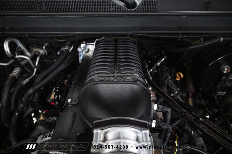 2019_GMC_Yukon_Denali_XL_2255-132