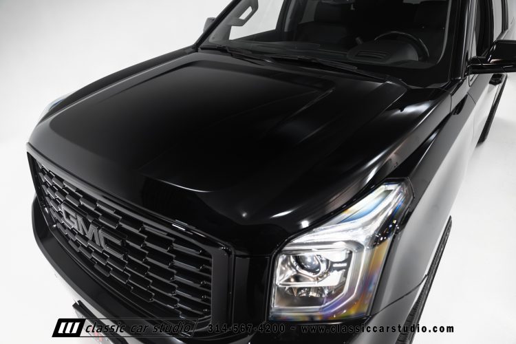 2019_GMC_Yukon_Denali_XL_2255-14