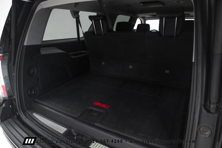 2019_GMC_Yukon_Denali_XL_2255-140