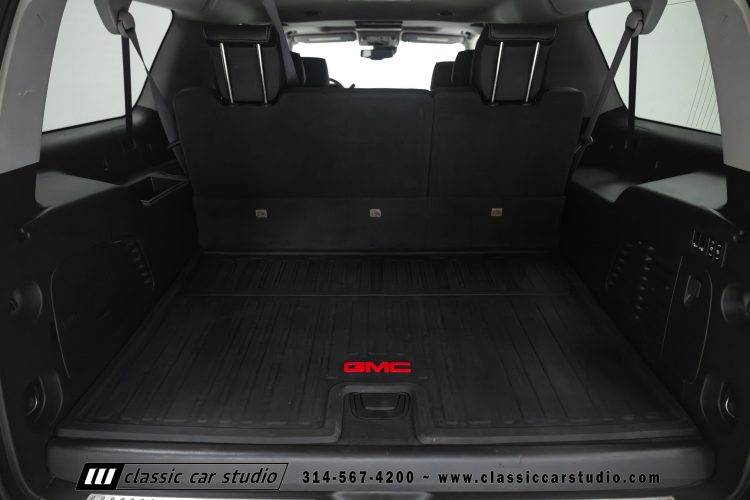 2019_GMC_Yukon_Denali_XL_2255-142