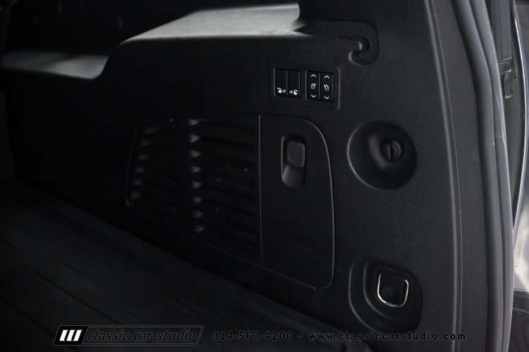 2019_GMC_Yukon_Denali_XL_2255-144