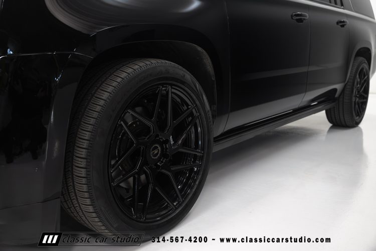 2019_GMC_Yukon_Denali_XL_2255-15