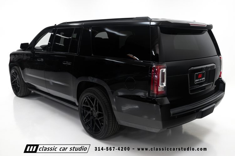 2019_GMC_Yukon_Denali_XL_2255-42