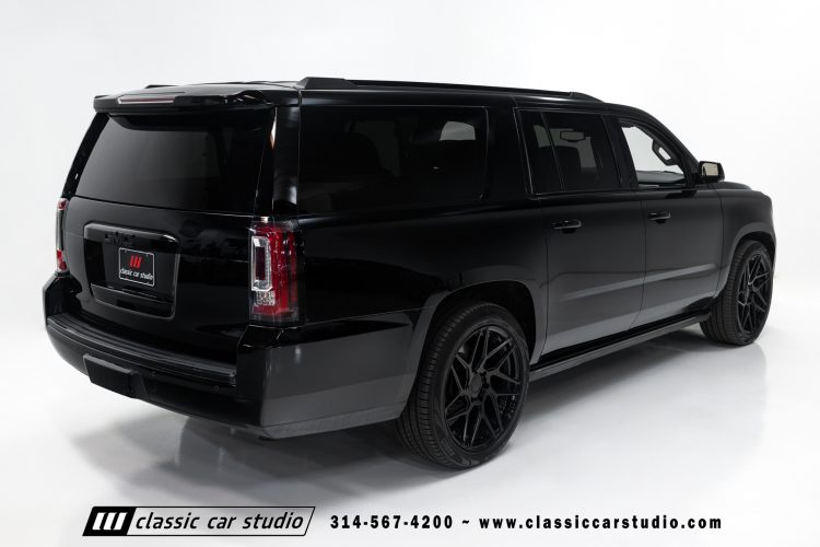 2019_GMC_Yukon_Denali_XL_2255-47