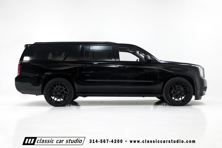2019_GMC_Yukon_Denali_XL_2255-58