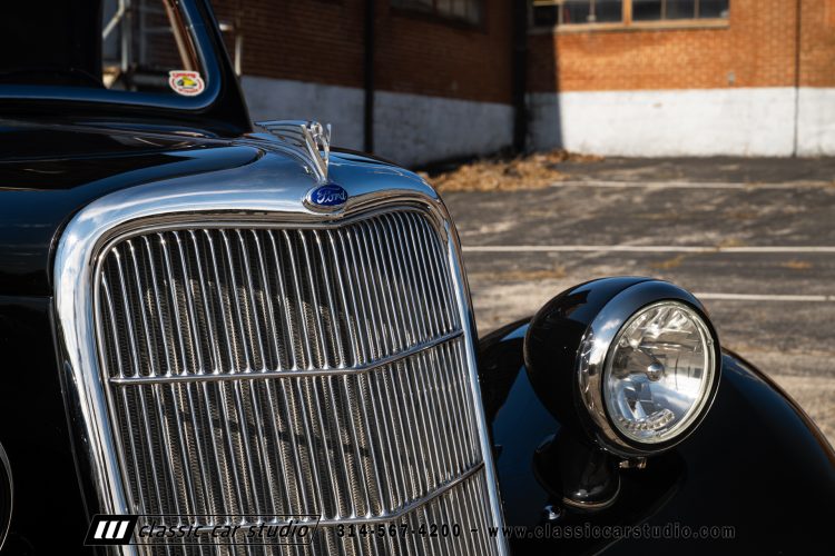 35_Ford_3-Window_Coupe_2210-150