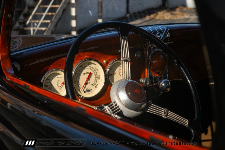 35_Ford_3-Window_Coupe_2210-165