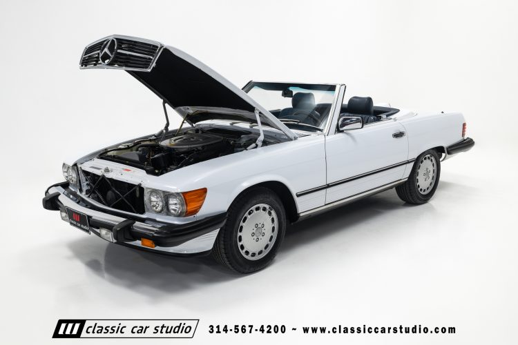 87_Mercedes_Benz_560SL_2262-132