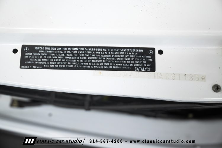 87_Mercedes_Benz_560SL_2262-140