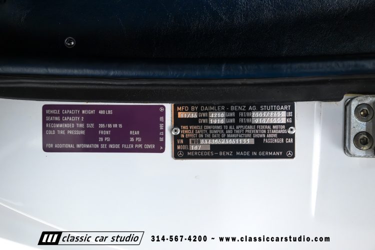 87_Mercedes_Benz_560SL_2262-148