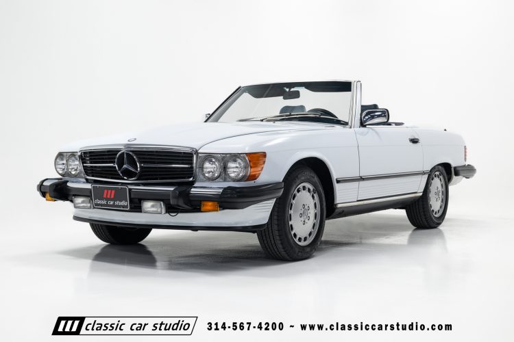 87_Mercedes_Benz_560SL_2262-28