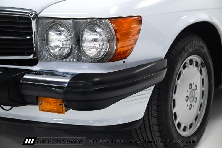 87_Mercedes_Benz_560SL_2262-29