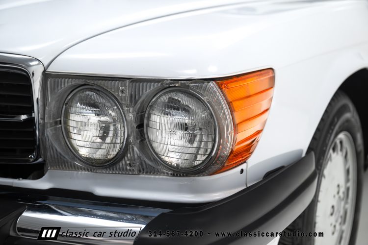 87_Mercedes_Benz_560SL_2262-5