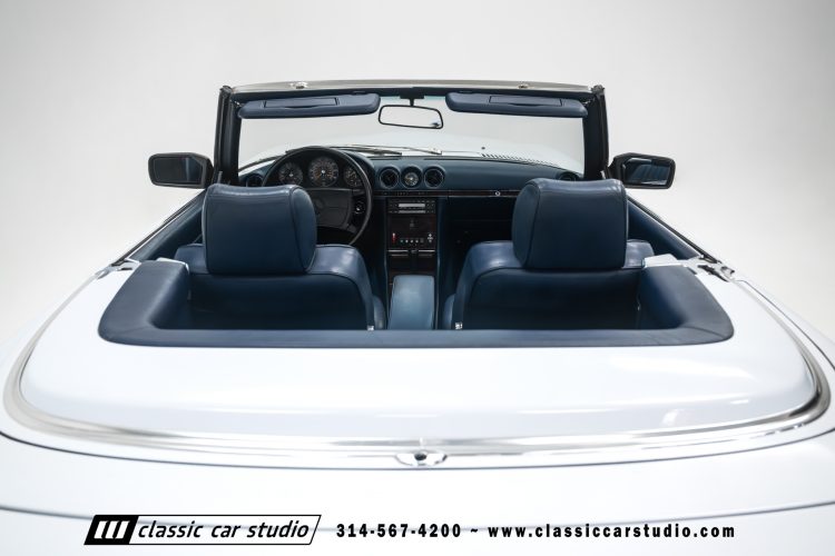 87_Mercedes_Benz_560SL_2262-73