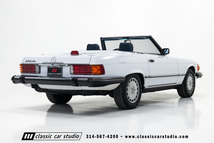 87_Mercedes_Benz_560SL_2262-78