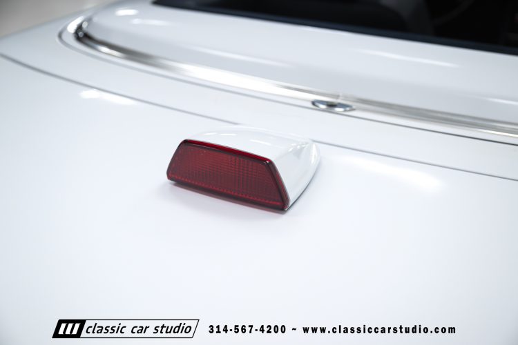 87_Mercedes_Benz_560SL_2262-79