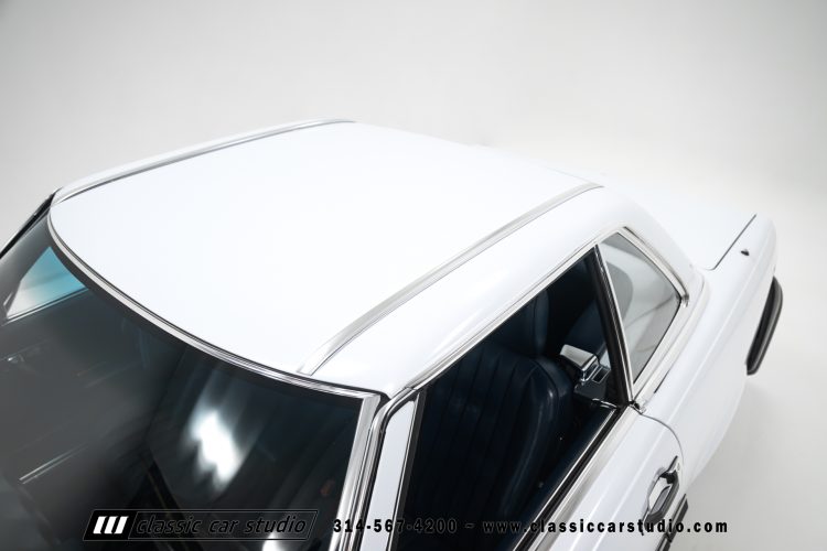 87_Mercedes_Benz_560SL_2262-8