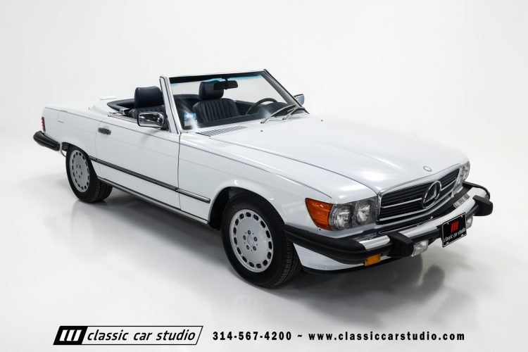 89_Mercedes_Benz_560SL_2259-100