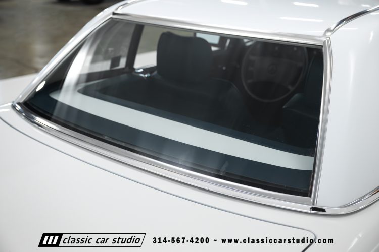 89_Mercedes_Benz_560SL_2259-12