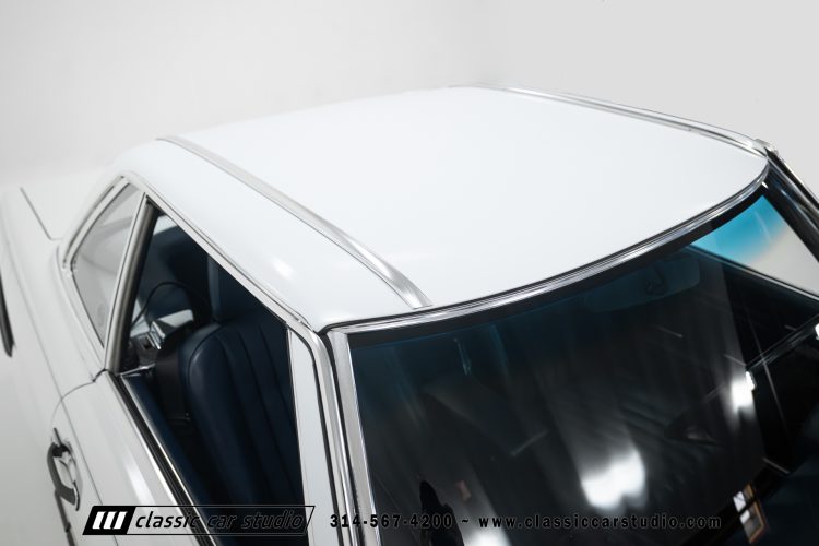 89_Mercedes_Benz_560SL_2259-14