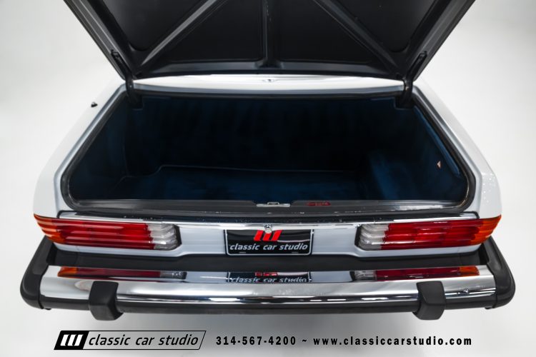 89_Mercedes_Benz_560SL_2259-156