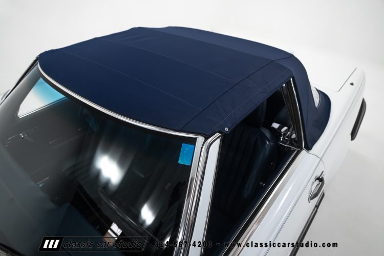 89_Mercedes_Benz_560SL_2259-16