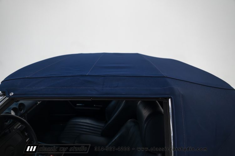 89_Mercedes_Benz_560SL_2259-18