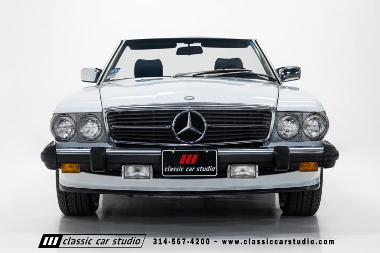 89_Mercedes_Benz_560SL_2259-3