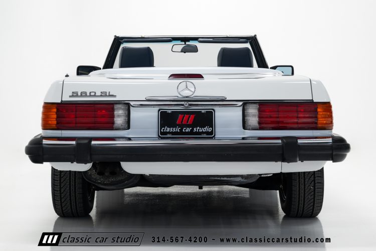 89_Mercedes_Benz_560SL_2259-72