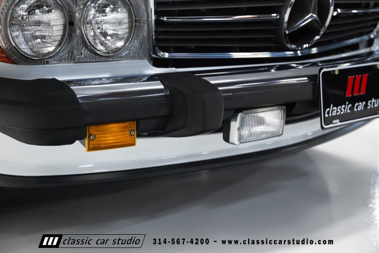 89_Mercedes_Benz_560SL_2259-98