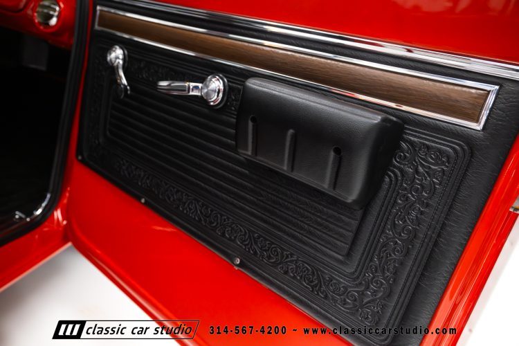 71_Chevrolet_C10_2271-104