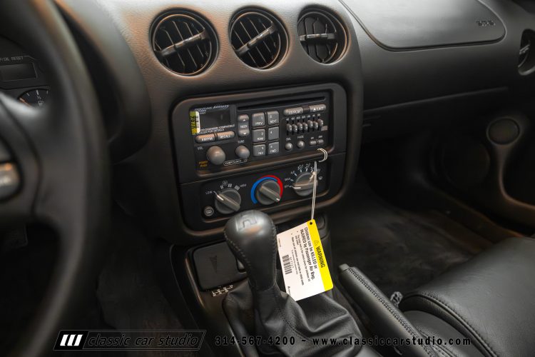 2002_Pontiac_Trans_Am_WS6_2266-129