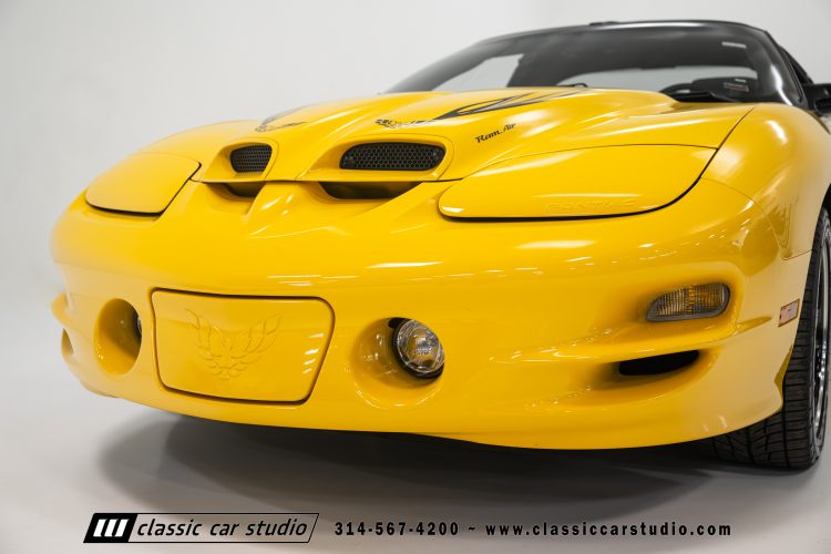 2002_Pontiac_Trans_Am_WS6_2266-16