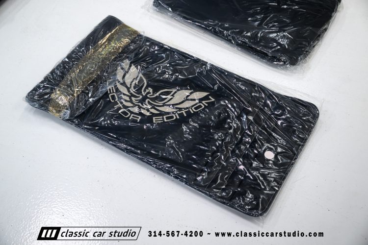 2002_Pontiac_Trans_Am_WS6_2266-187