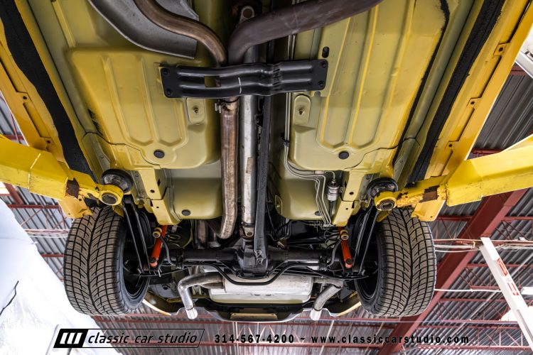 2002_Pontiac_Trans_Am_WS6_2266-204