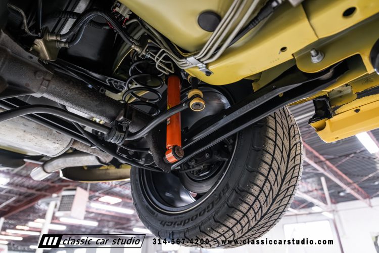 2002_Pontiac_Trans_Am_WS6_2266-211