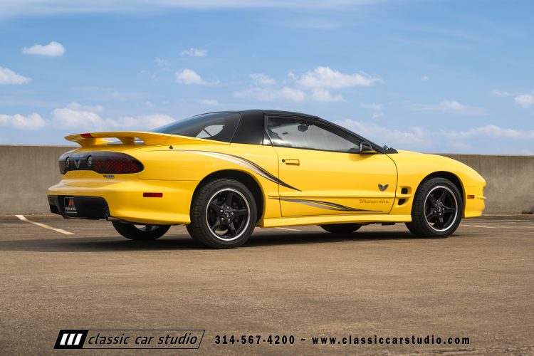 2002_Pontiac_Trans_Am_WS6_2266-246
