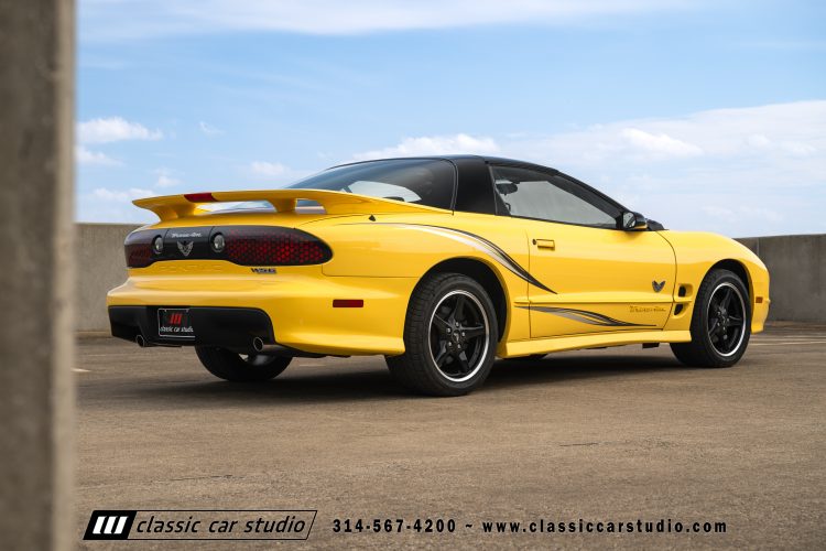 2002_Pontiac_Trans_Am_WS6_2266-247