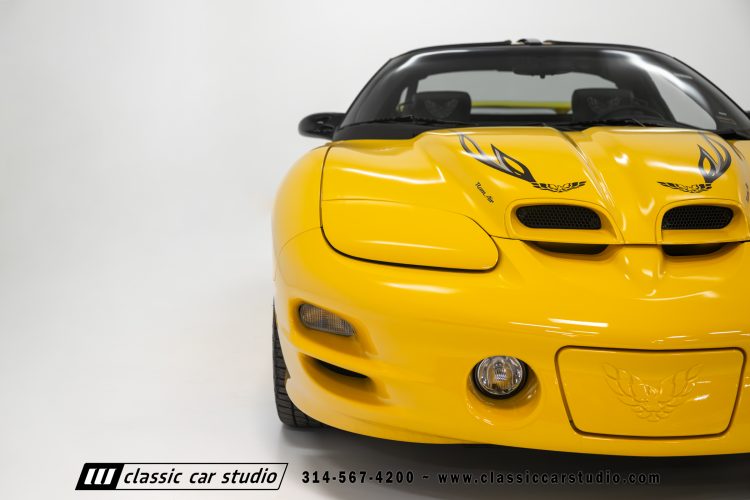 2002_Pontiac_Trans_Am_WS6_2266-25