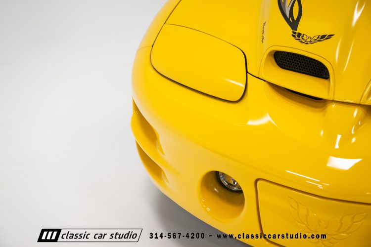 2002_Pontiac_Trans_Am_WS6_2266-26