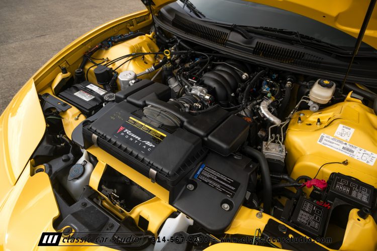 2002_Pontiac_Trans_Am_WS6_2266-264
