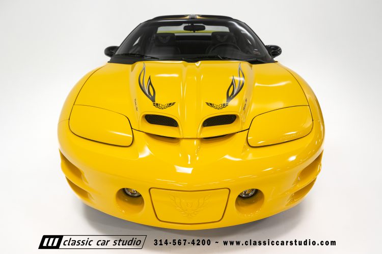 2002_Pontiac_Trans_Am_WS6_2266-27