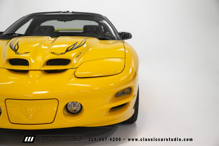 2002_Pontiac_Trans_Am_WS6_2266-30