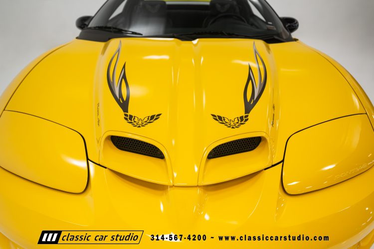 2002_Pontiac_Trans_Am_WS6_2266-32