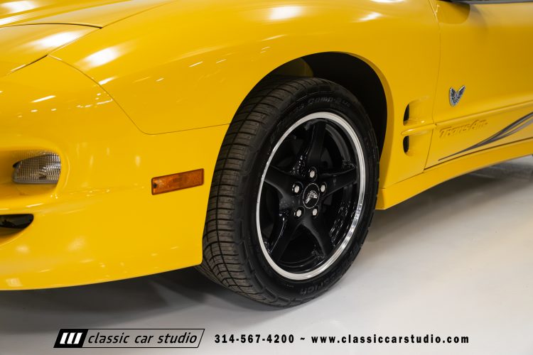 2002_Pontiac_Trans_Am_WS6_2266-33