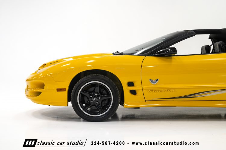 2002_Pontiac_Trans_Am_WS6_2266-34