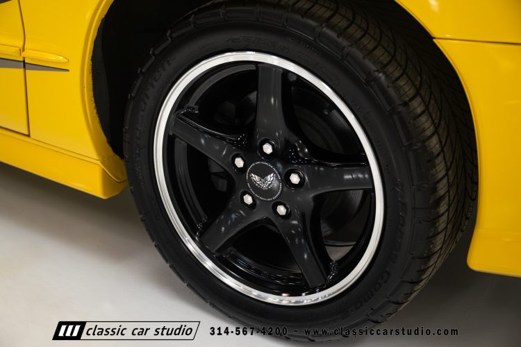 2002_Pontiac_Trans_Am_WS6_2266-54