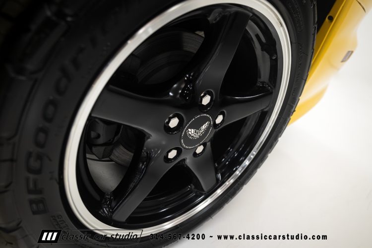 2002_Pontiac_Trans_Am_WS6_2266-55