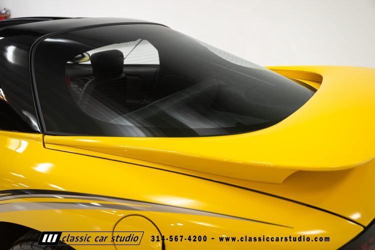 2002_Pontiac_Trans_Am_WS6_2266-59