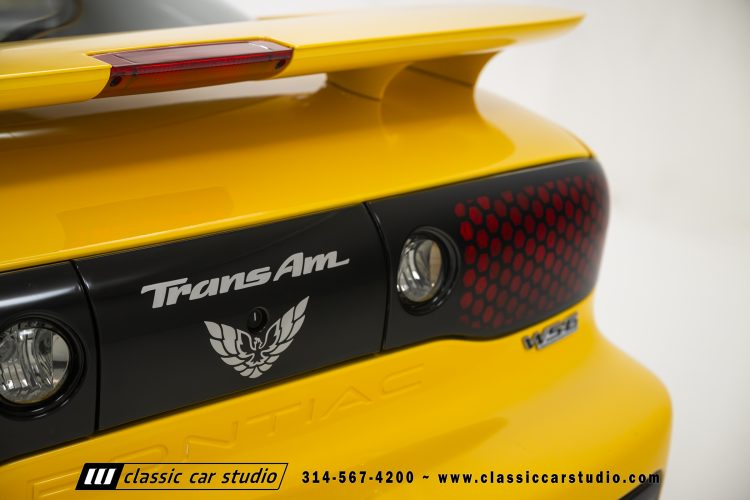 2002_Pontiac_Trans_Am_WS6_2266-69